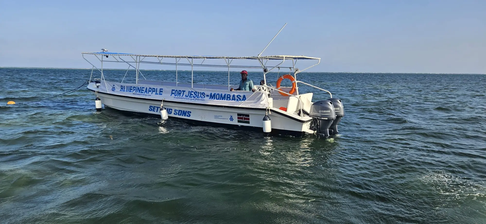 Setting Sons luxury cruiser